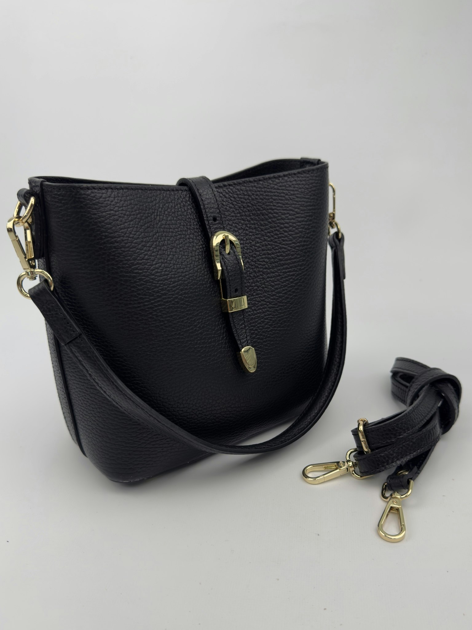 Elna leather handbag