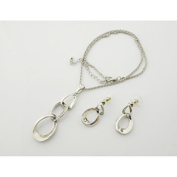 Vackert Set halsband med Örhängen