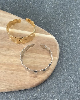 #379 - Armband