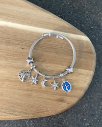 #383 - Armband