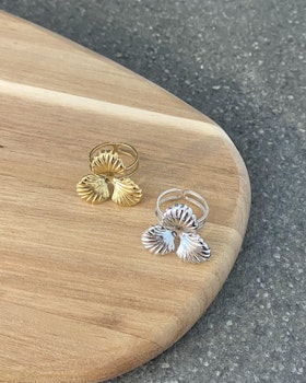 #391 - Ring