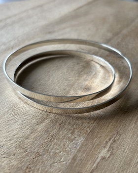 Lovecircle - stelt armband i återvunnet silver