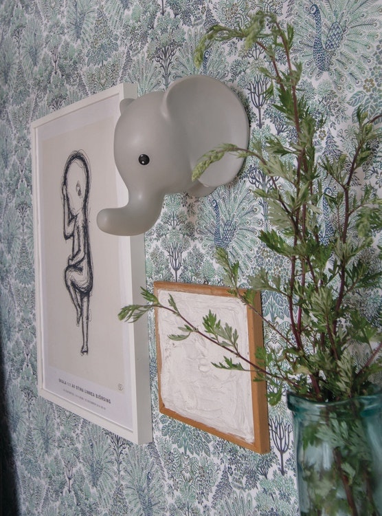 Jabadabado Vägglampa Grå Elefant - Barnlampa med Fjärrkontroll