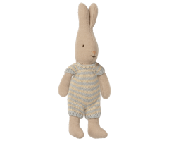 Maileg Kaninbebis Micro Rabbit Med Randig Sparkdräkt Ljusblå Blå