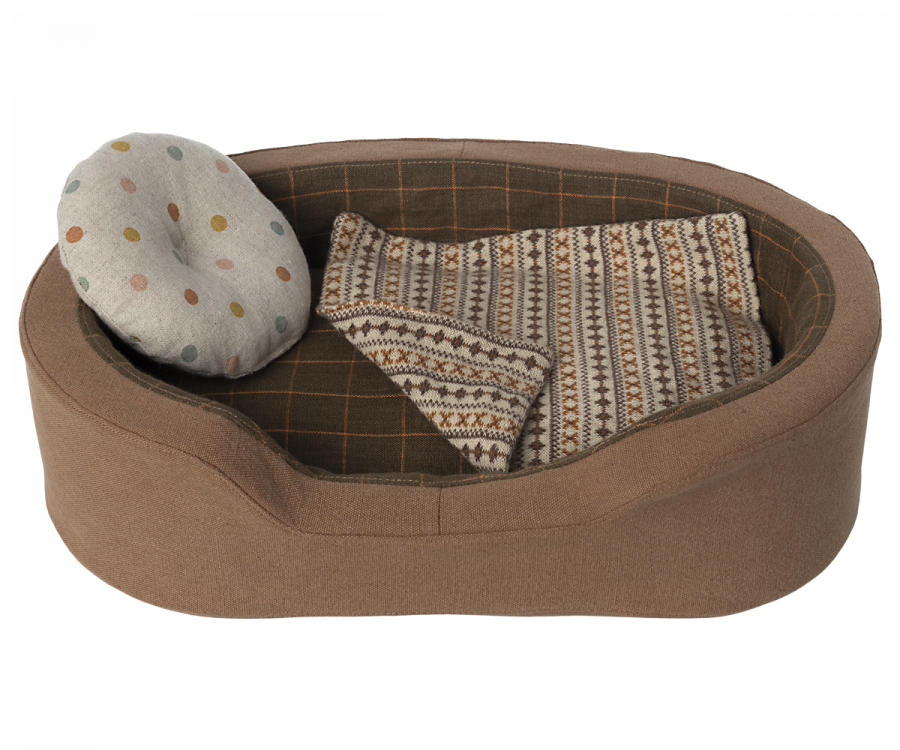 Maileg Cosy Basket Medium - Hund/Kattbädd med Kudde och Filt Brun