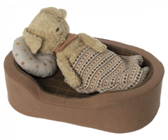Maileg Cosy Basket Medium - Hund/Kattbädd med Kudde och Filt Brun