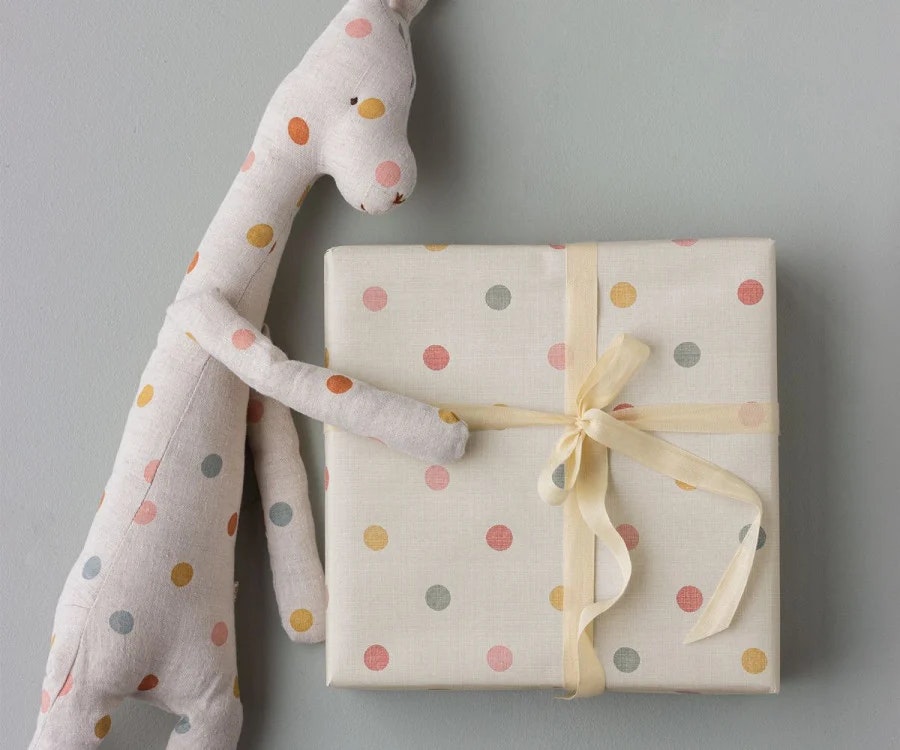 Maileg Presentpapper Mönstrat Prickigt 10 m - Multi Dots