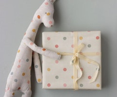 Maileg Presentpapper Mönstrat Prickigt 10 m - Multi Dots