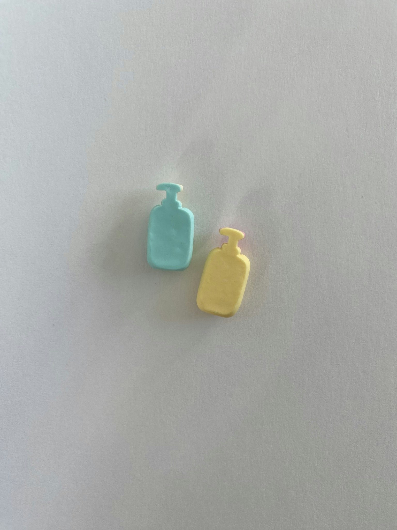 Schampoflaska Tvål Miniatyr - Dekoration till Dockskåpet