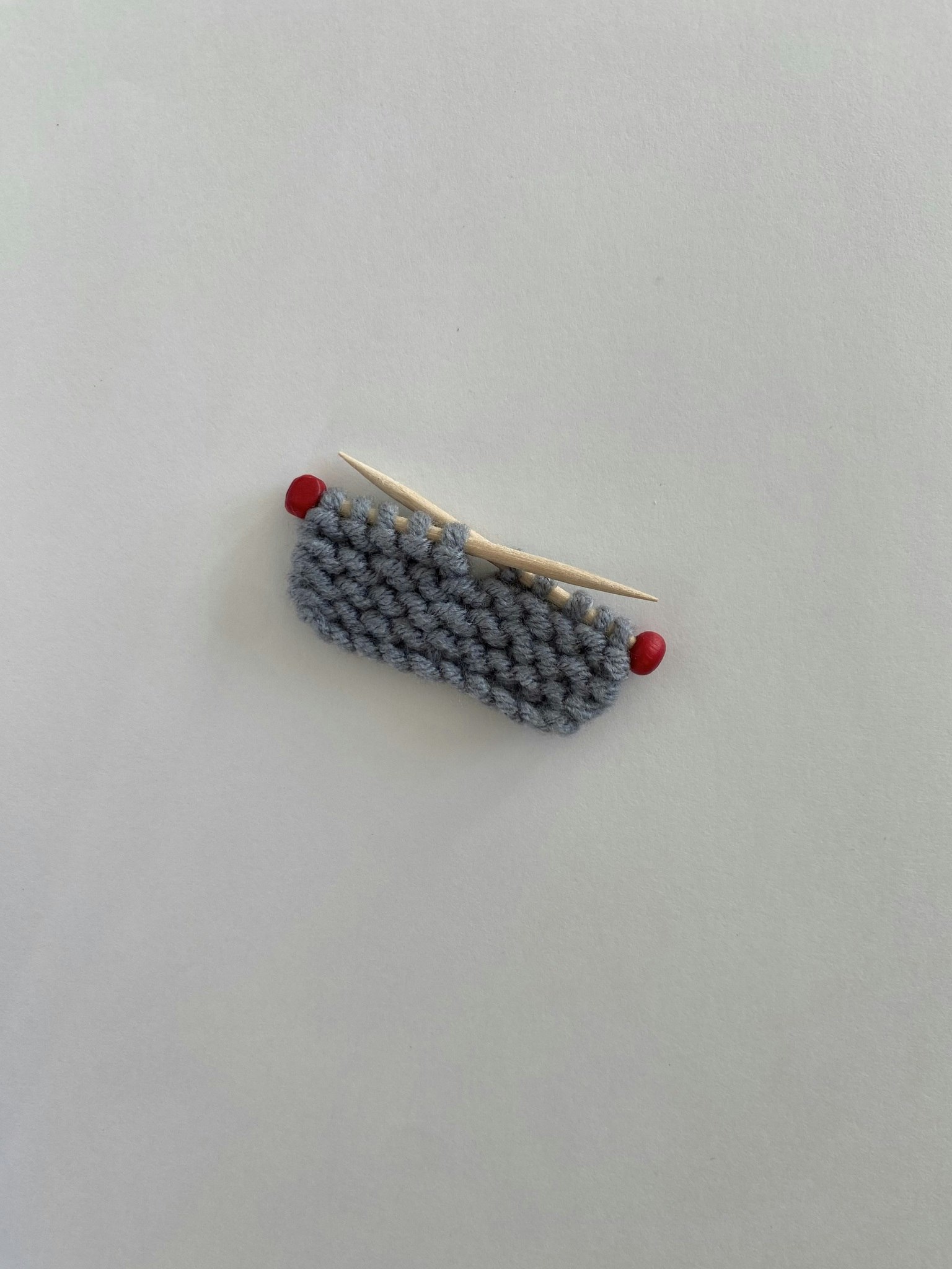 Stickning Miniatyr Dekoration till Dockskåpet Sticka Stickor