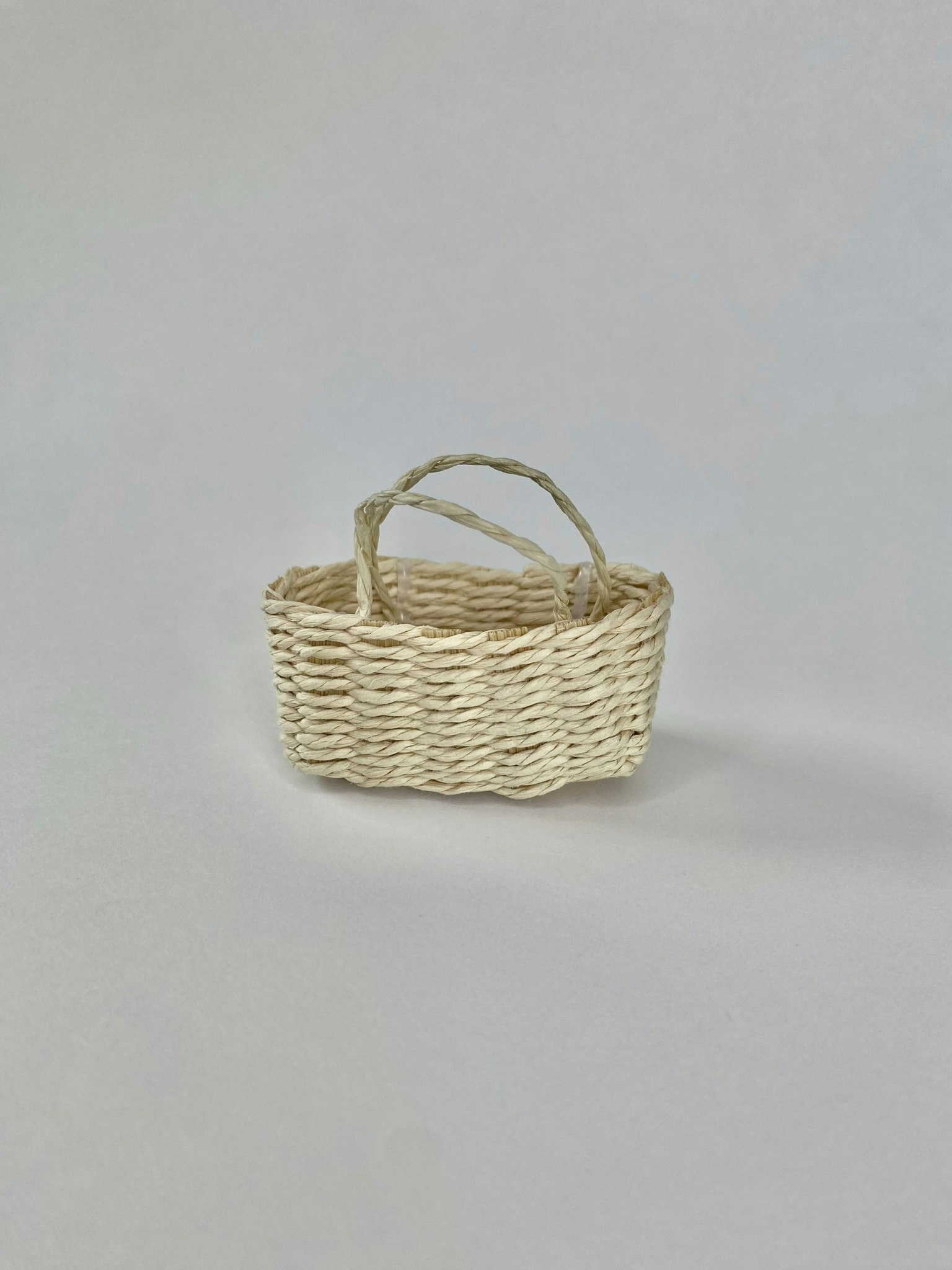 Flätad Korg med Handtag Beige Oval - Dekoration till Dockskåpet