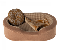 Maileg Cosy Basket Small - Hund/Kattbädd med Kudde och Filt Brun
