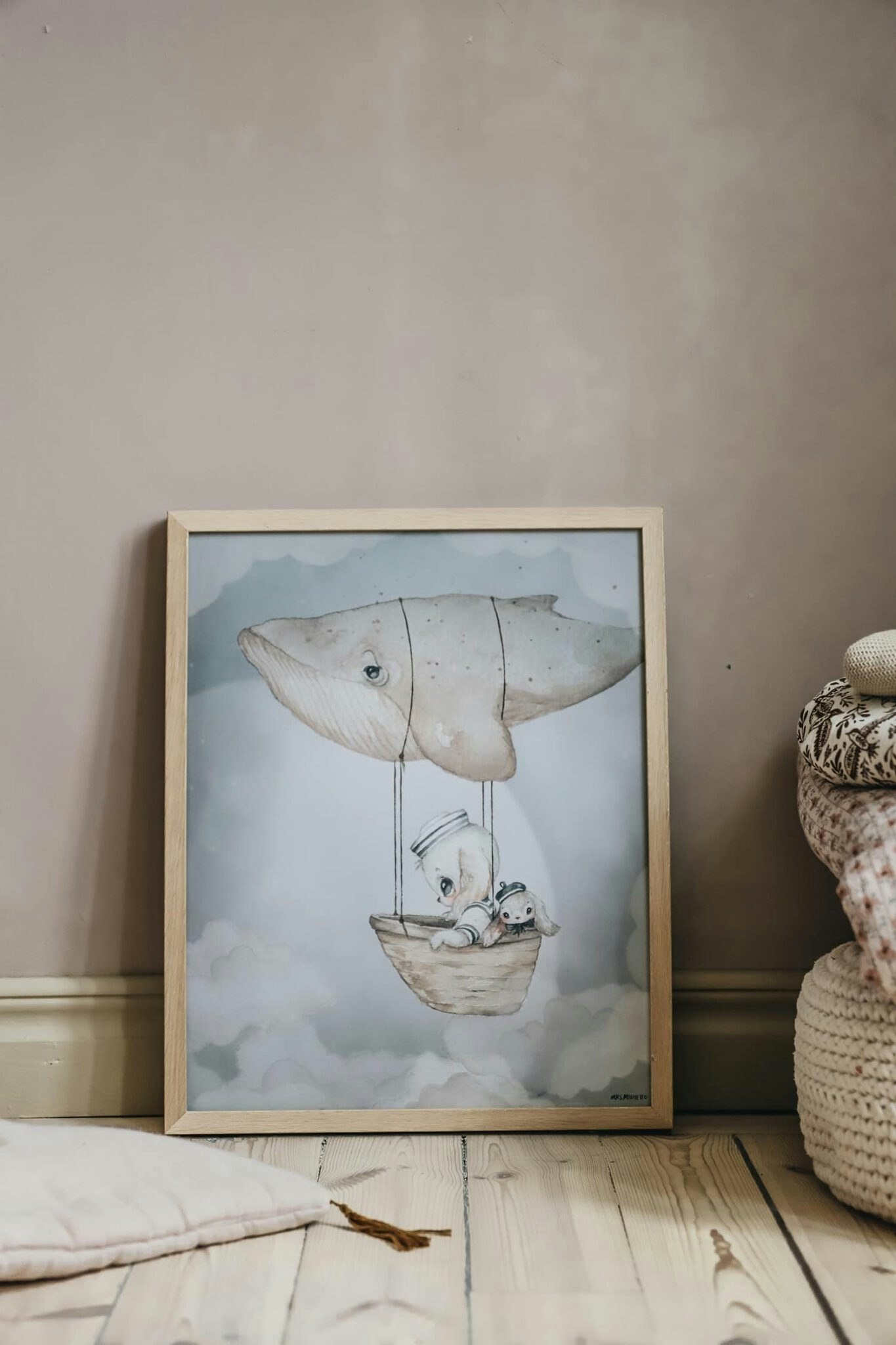Mrs Mighetto Poster Val Flying Whale 40 x 50 cm