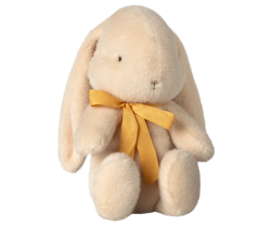 Maileg Kanin i Plysch med Rosett Medium Vit - Bunny Plush Cream med Gul Rosett