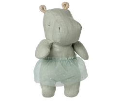 Maileg Flodhäst Small med Ballerinakjol Blå - Safari Friends Ballerina Hippo With Skirt Mint