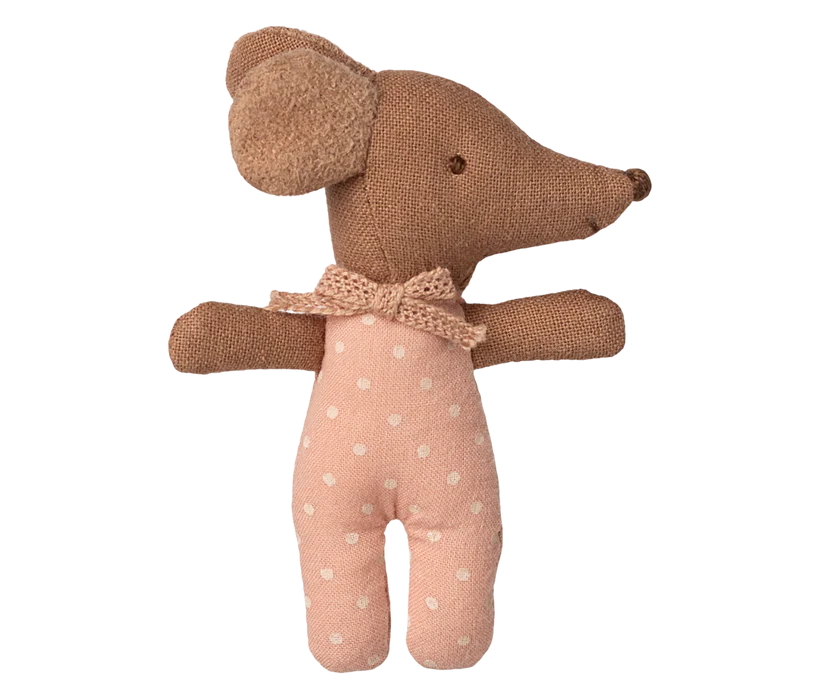 Maileg Brun Baby Mus i Ask Flicka - Gul Blommig Bäddning - Maileg A/W -25