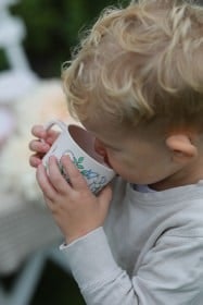 Mugg Med Öra Elsa Beskow Blomsterfesten - Rätt Start