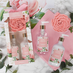 Redoute Rose Bath & Shower Set