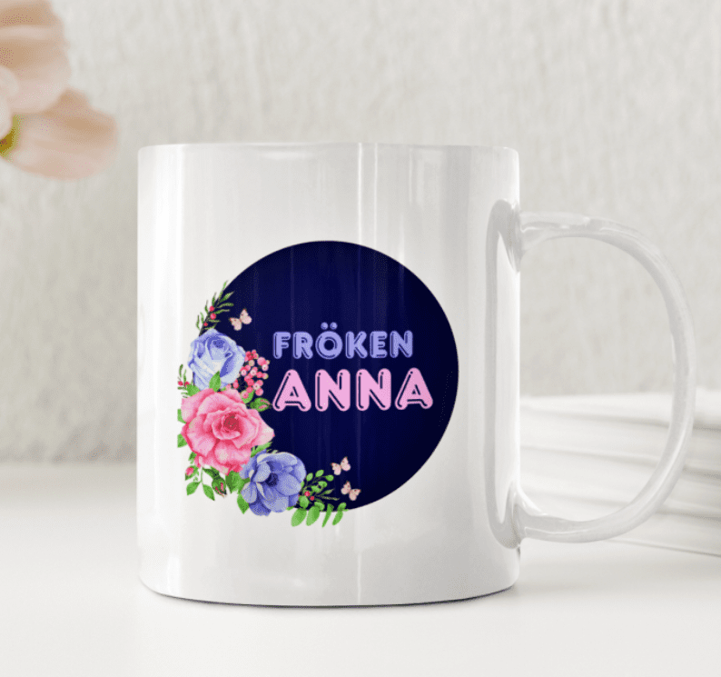 DalaStil - Väggklockor för barn och personliga pre > Presentmugg till lärare med namn – Personlig gåva