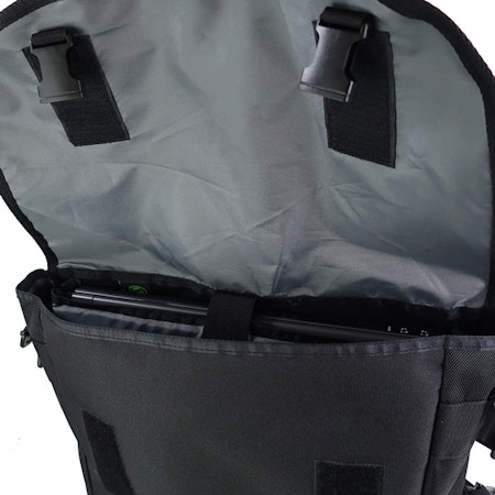 Black Hill Downtown Messengerbag