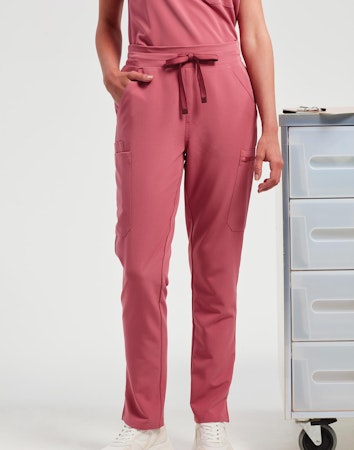 NN600 Women’s 'Relentless' Onna-stretch cargo pants