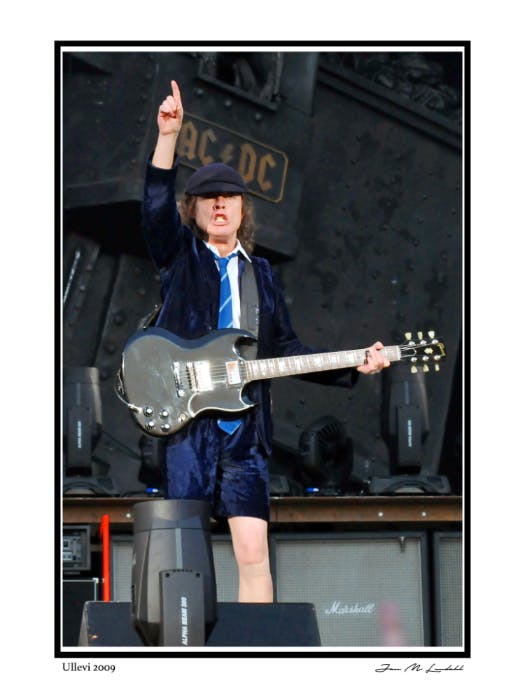 Angus Young - AC/DC