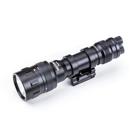 NEXTORCH WL50 IR Weapon Flashlight - Vapenlampa 860LM