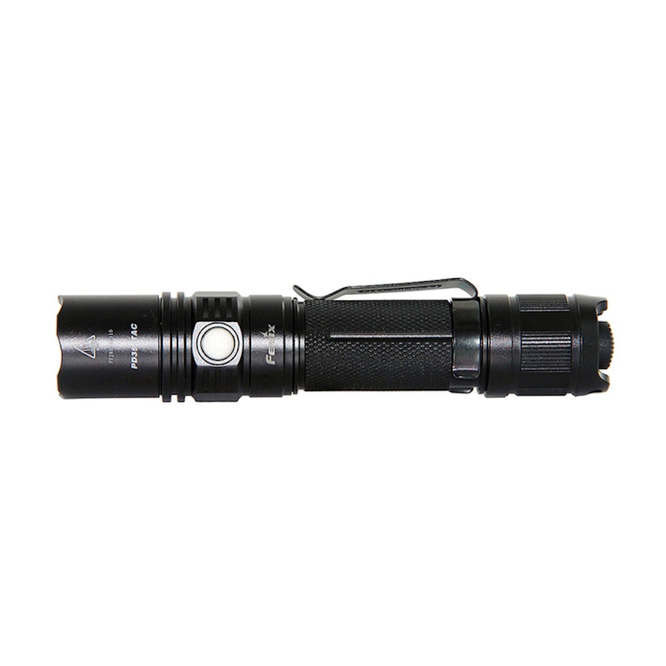 FENIX PD35 TAC - Taktisk polisficklampa med 1000 lumens