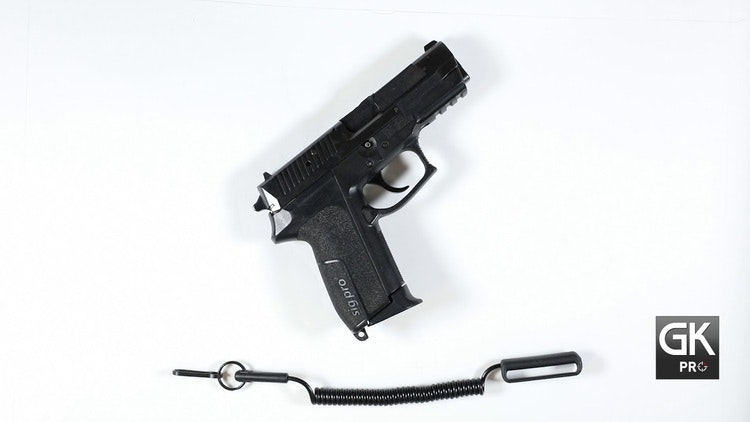 GK Police Lanyard - Black, Taktisk nyckelhållare, Säkrar din pistol -  Utrustning för Ordningsvakt, OV, Väktare och Polis