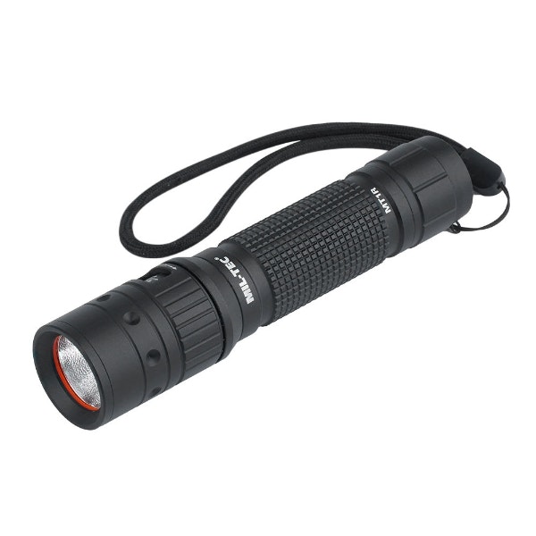 TACTICAL LED FLASHLIGHT - OPERATOR MT1 Battery Operated