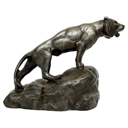 Gammal tiger staty av tenn