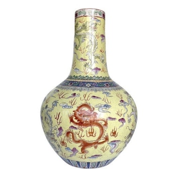 Kina Republik (1912–1949) porslin vas med Guangxu märke