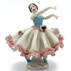 Antik porslin figurin, ballerina, stämplad