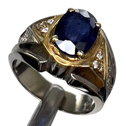 3.70 carat natural blue sapphire, silver ring with certificate