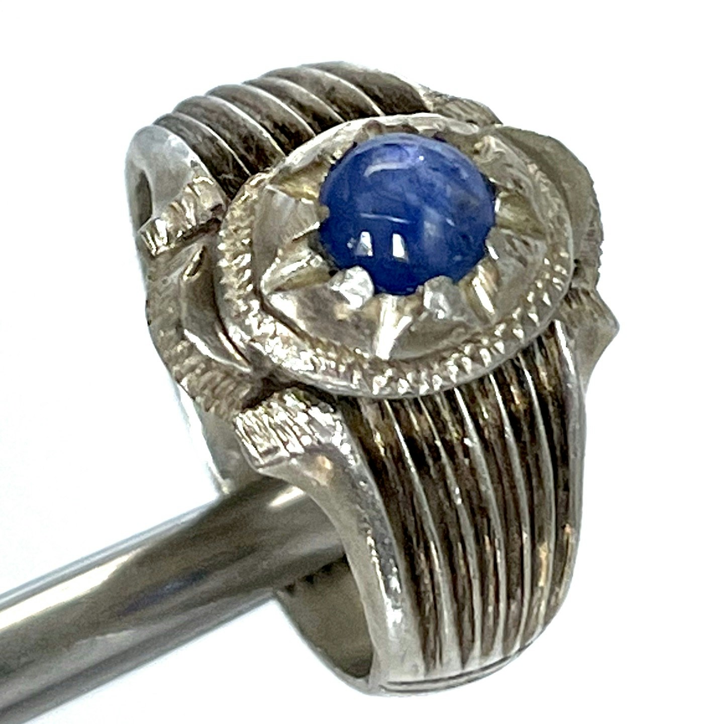 1,25 karat, naturlig blå safir, silverring med certifikat
