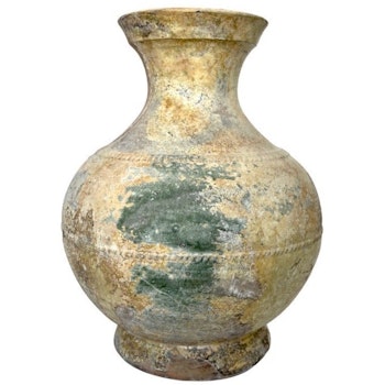 Han dynastin (206 f.Kr.-220 e.Kr.) Kinesisk antik urna