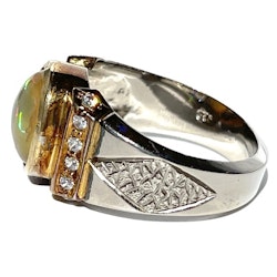 3,60 Karat, naturlig opal, silverring med certifikat