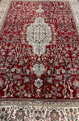 Handknuten Tabriz mattan, signerad ca 273 x 190 cm