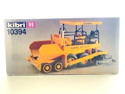 Vintage Kibri HO 10394 DEMAG asfaltsläggare