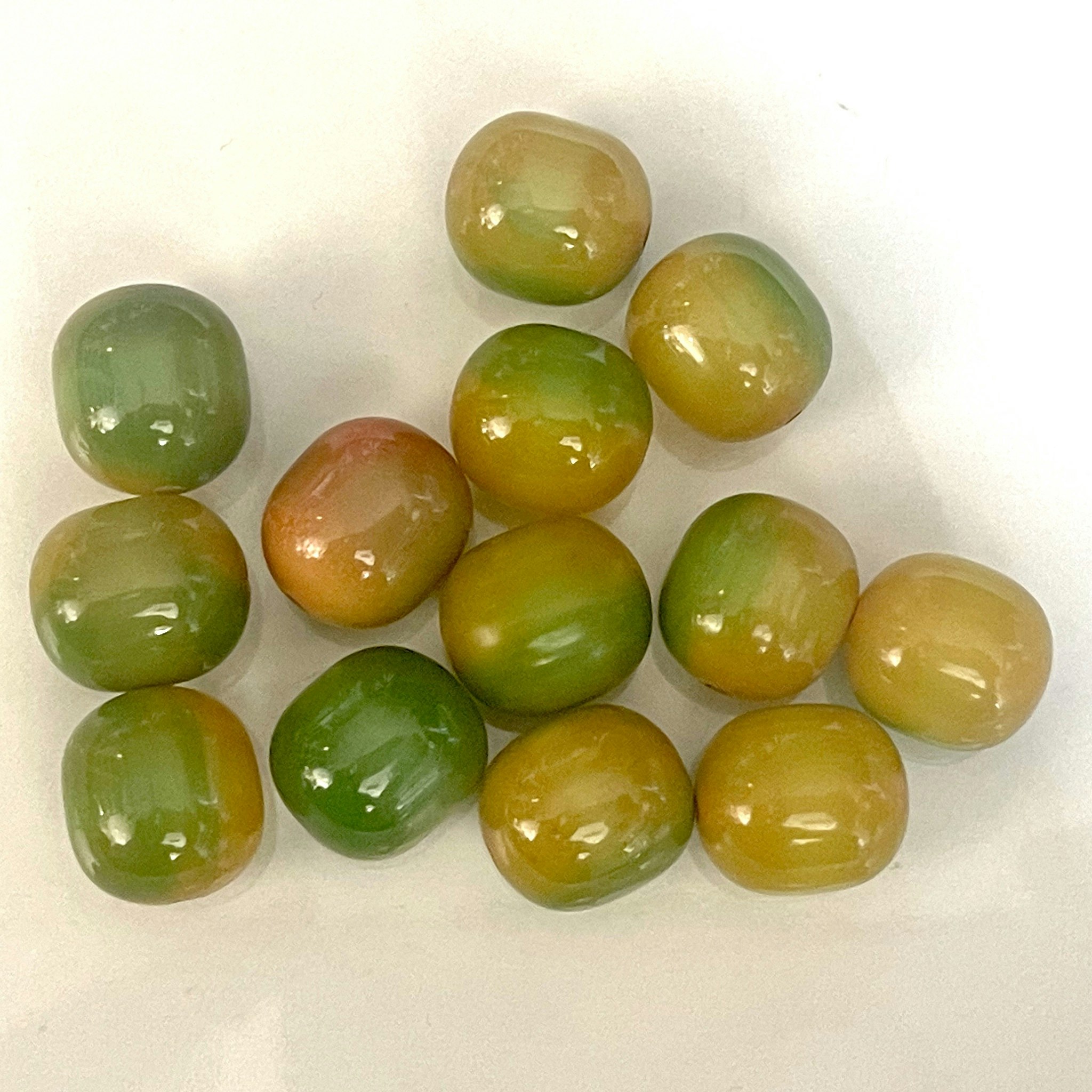 Old bakelite beads 29 grams