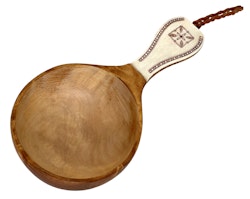 Samisk kåsa med horn, signerad ER