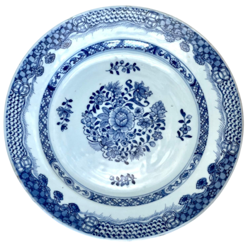 Période Qianlong (1735-1796) Plat en porcelaine chinoise