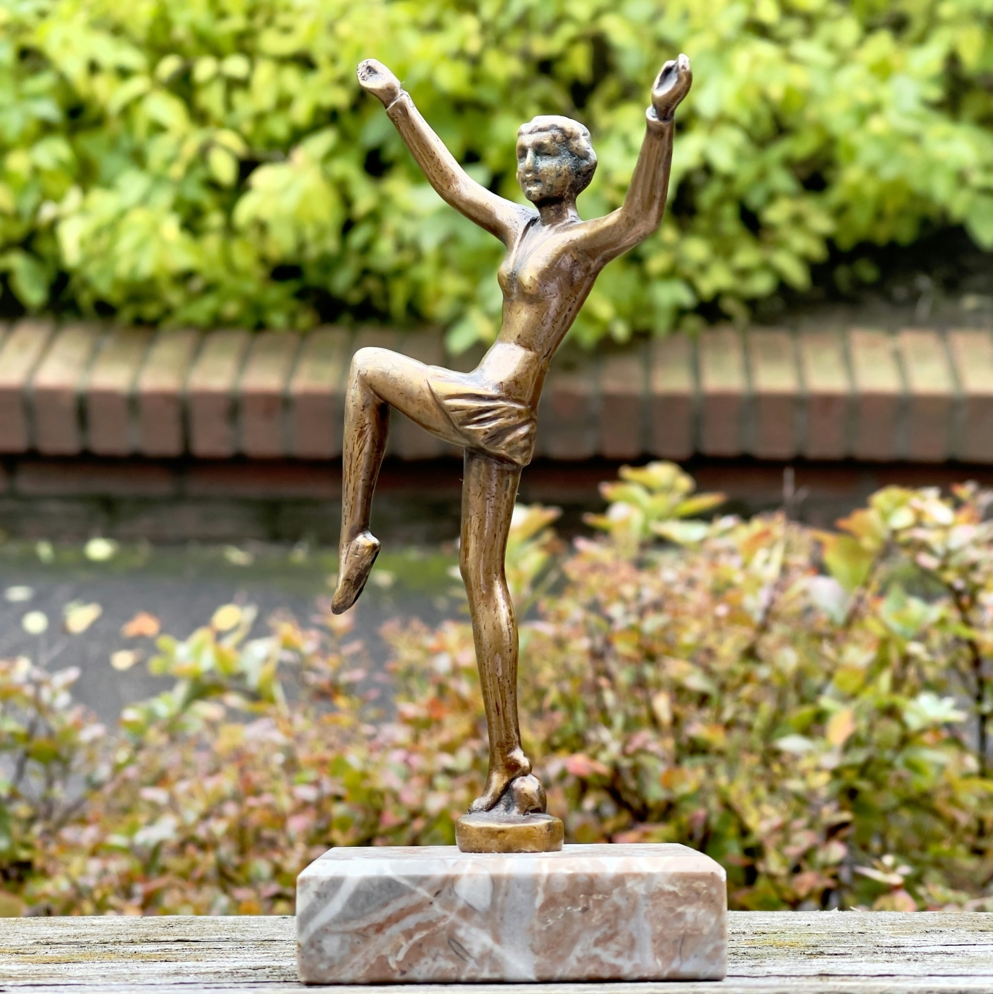 Dansande kvinna, skulptur, brons, Art Deco