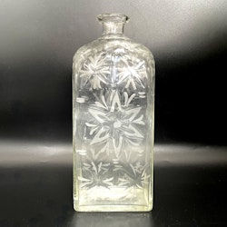 Brännvins flaska, glas, 1700-tal