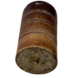 Antico vaso a spazzola in legno