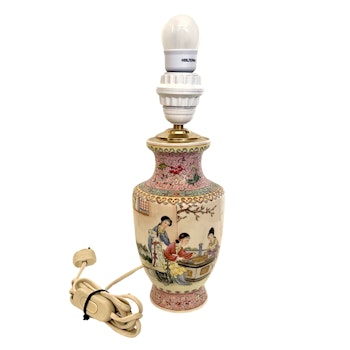 Vintage, Kinesisk porslin vas lampa, signerad