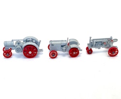 Vintage, 3 st små Ertl tractor