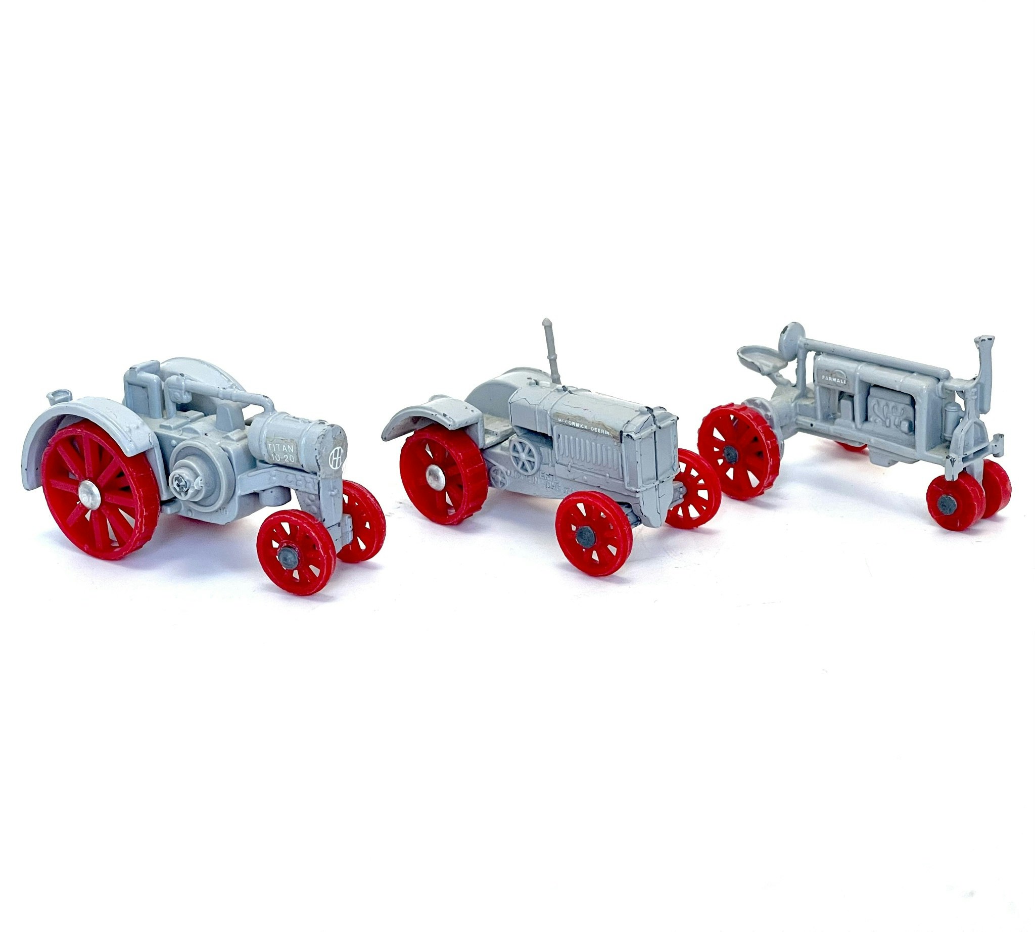 Vintage, 3 petits tracteurs Ertl