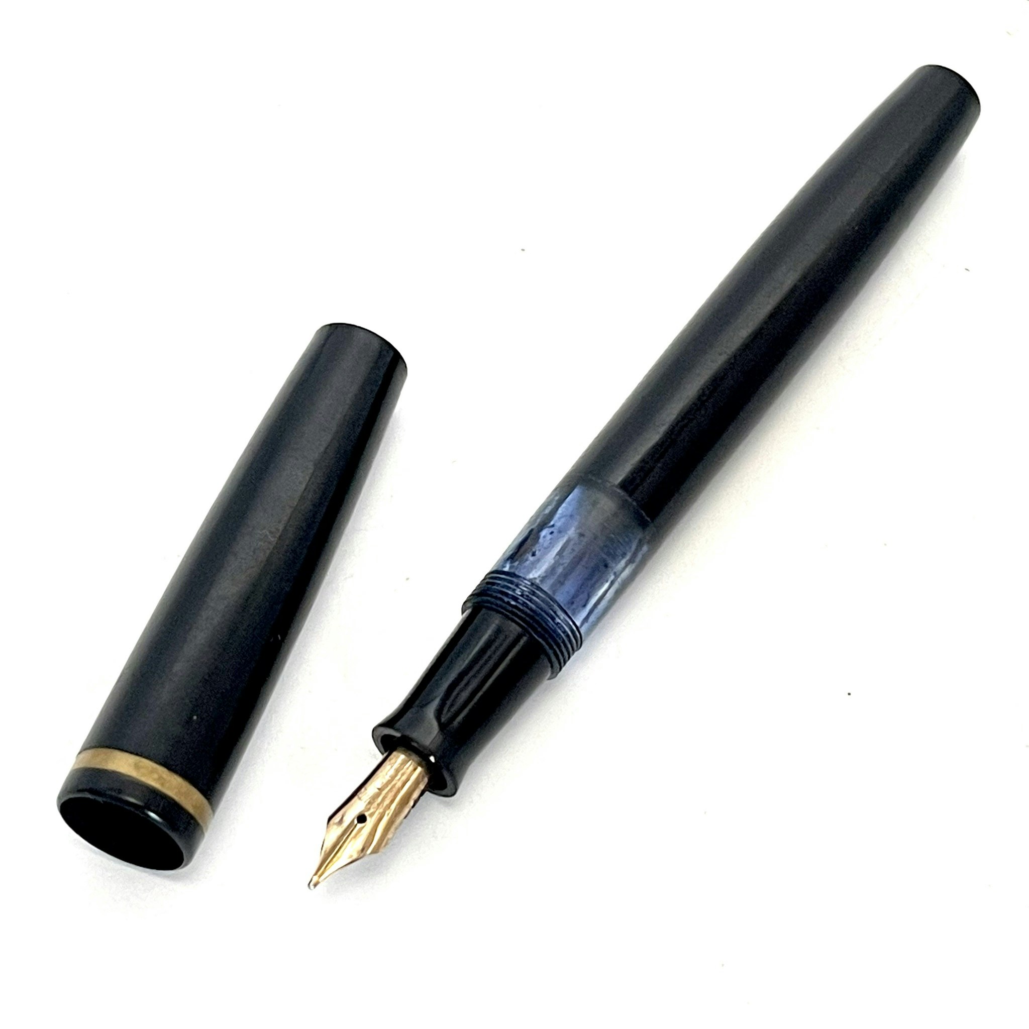 Warranted 14k nib, Reservoir pen