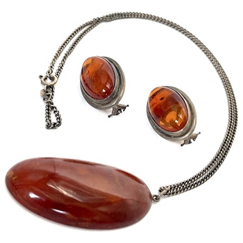 Antique Baltic Amber pendant and earrings with silver chain